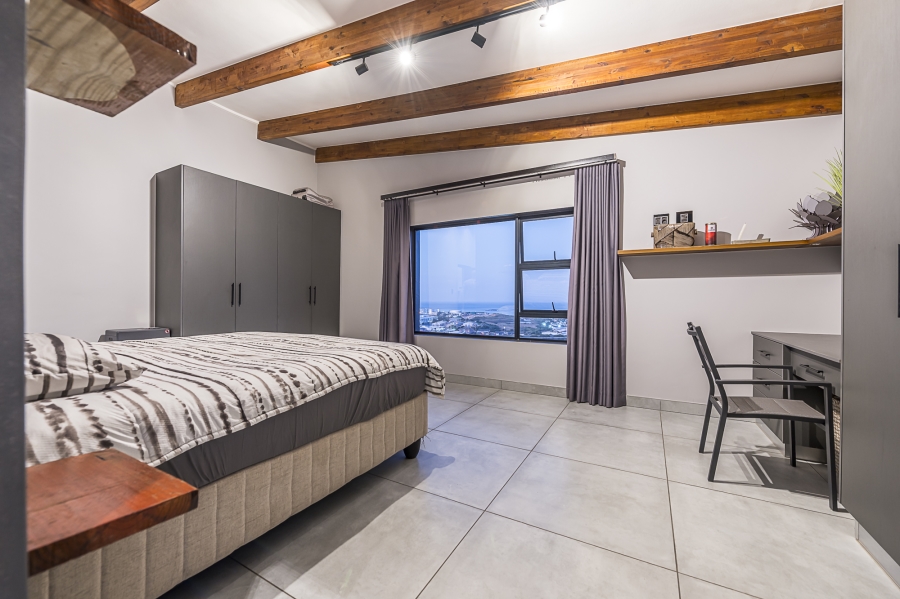 5 Bedroom Property for Sale in Island View Western Cape